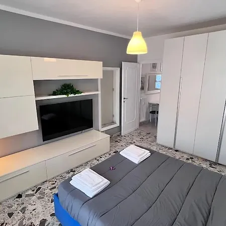 Casa Simona - Centro Wifi San Remo