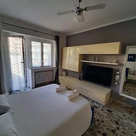 Casa Simona - Centro Wifi Σαν Ρέμο